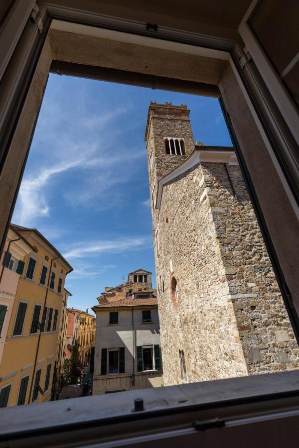 ホテル Palazzo Lari サルツァーナ エクステリア 写真